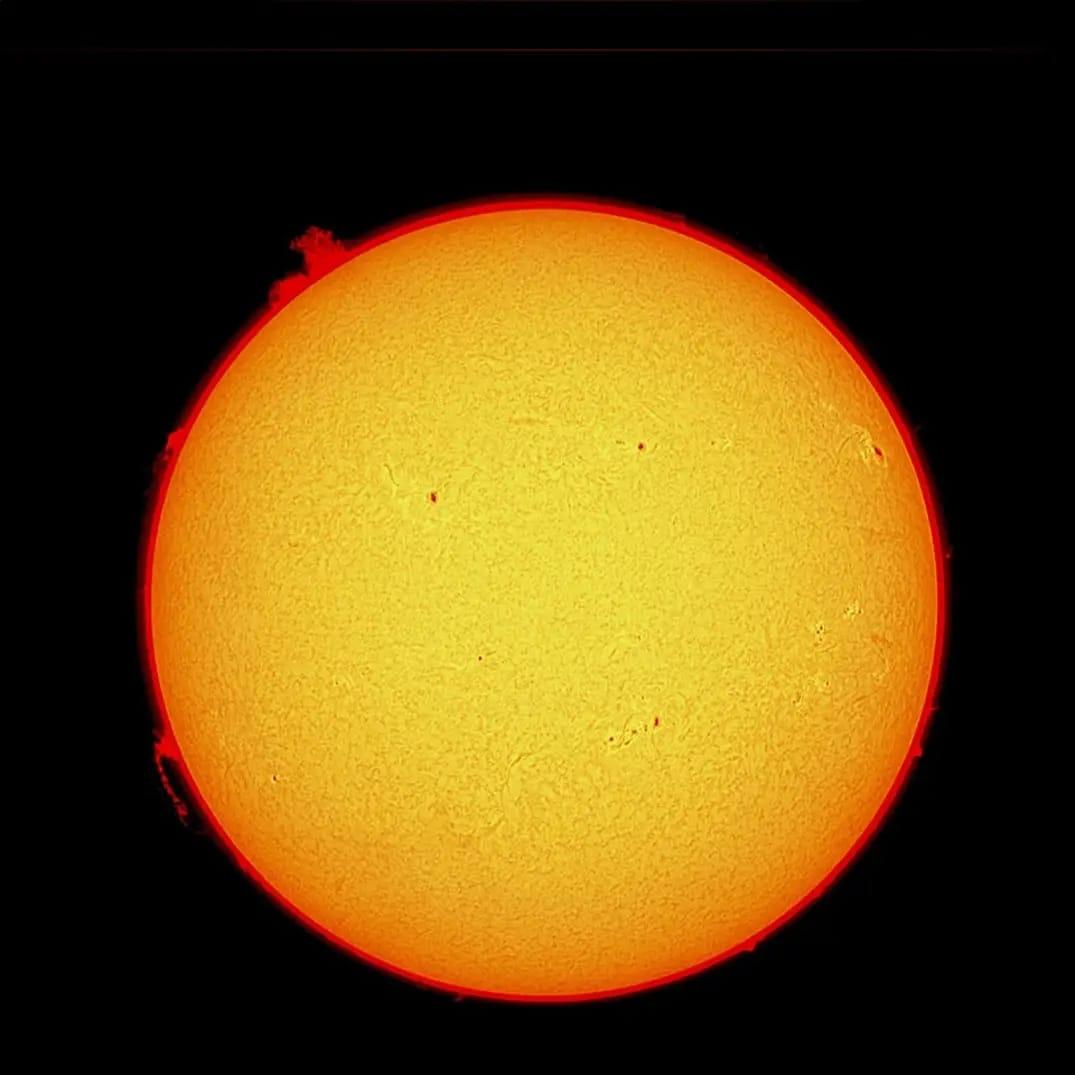 Laboratorio e osservazione del Sole